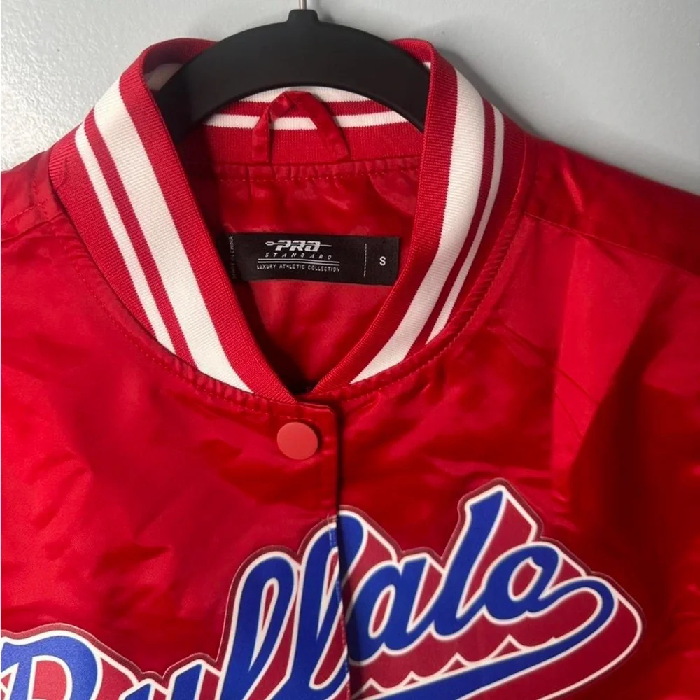 Buffalo Bills Women's Red Bomber Jacket - Picture 6 of 9